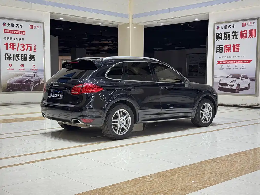 Porsche Cayenne 2011 Cayenne S 4.8L