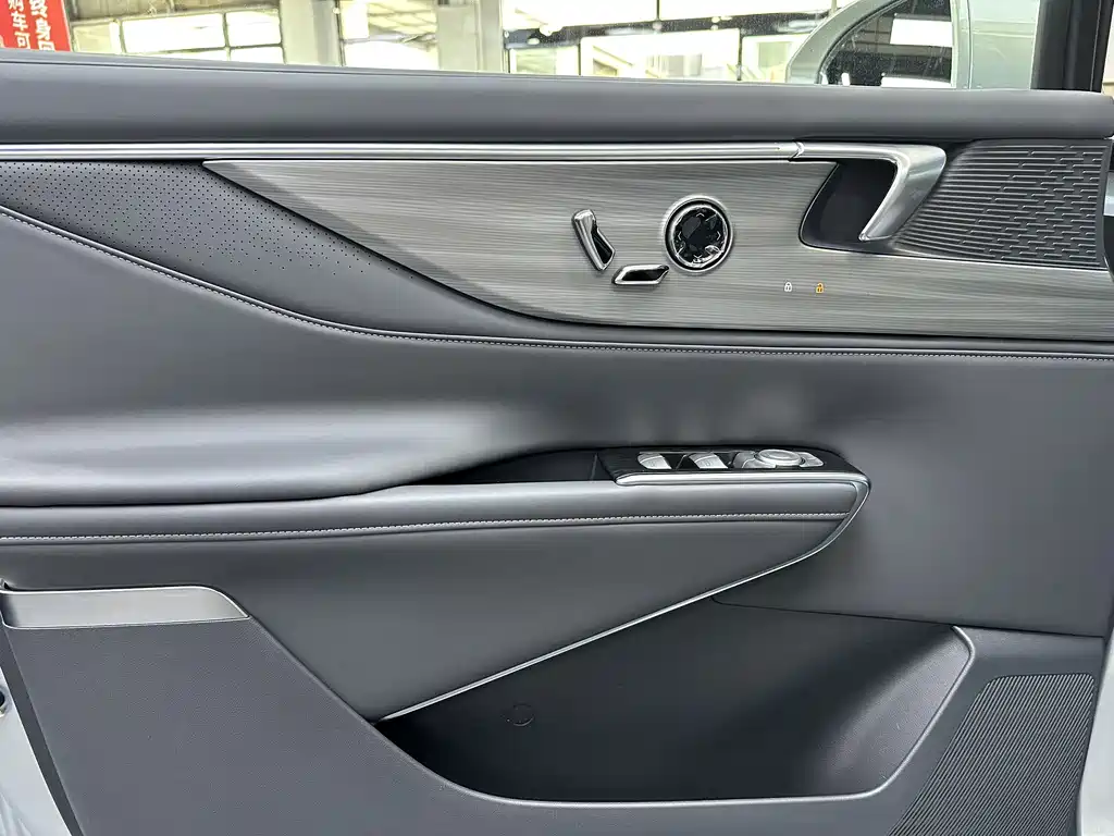Buick GL8 2025 Smart
