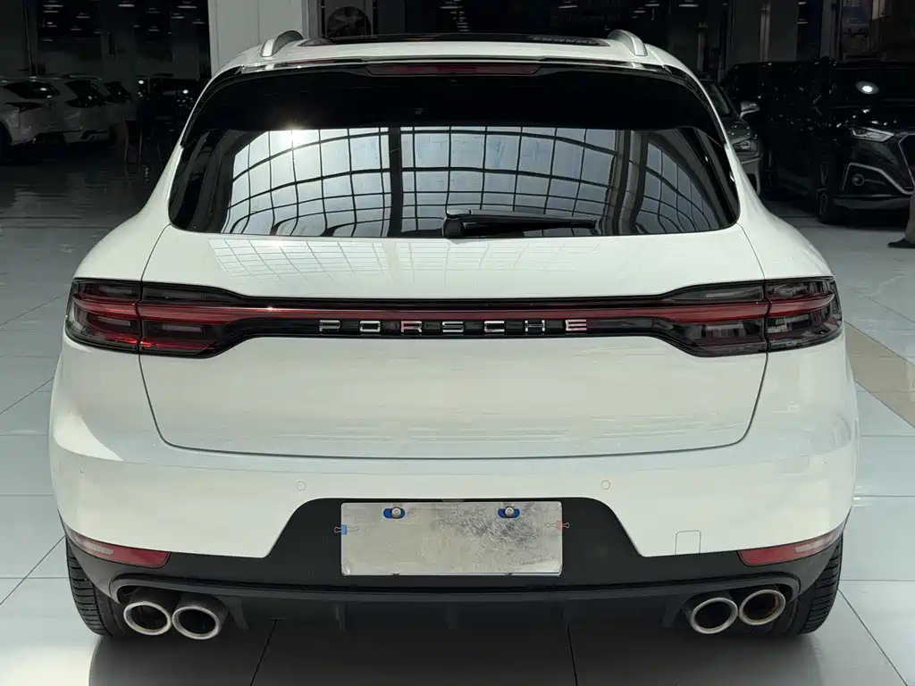 Porsche Macan — миниатюра 21