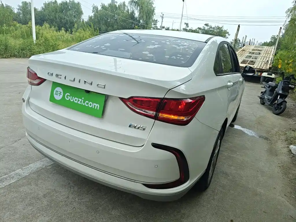 BAIC EU5 — миниатюра 7