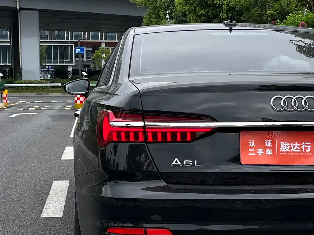 Audi A6L — миниатюра 6
