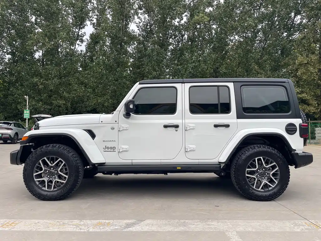 Jeep Wrangler — миниатюра 5