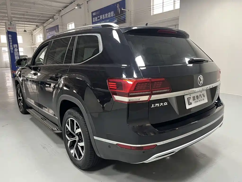 Volkswagen Teramont — миниатюра 6