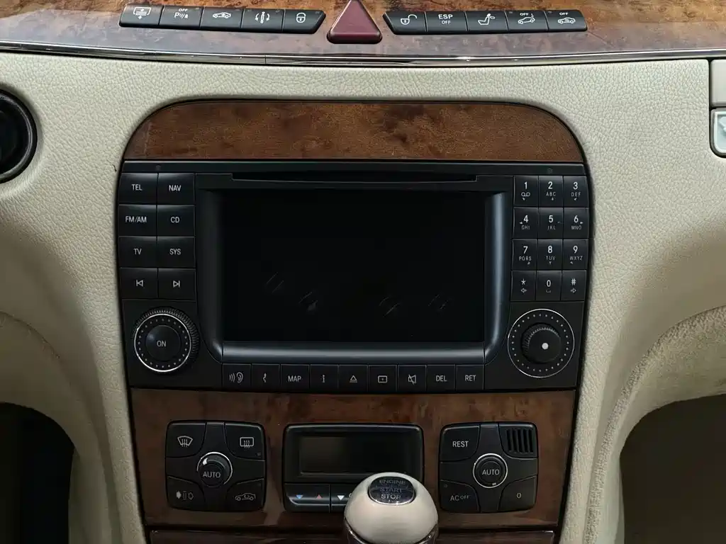 Mercedes-Benz S-Class — миниатюра 14