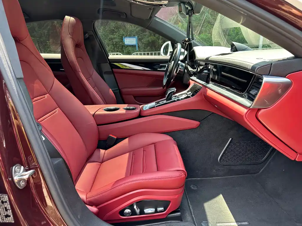 Porsche Panamera — миниатюра 7