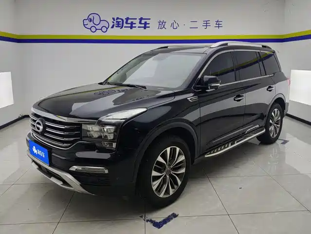 2017 GAC Trumpchi GS8