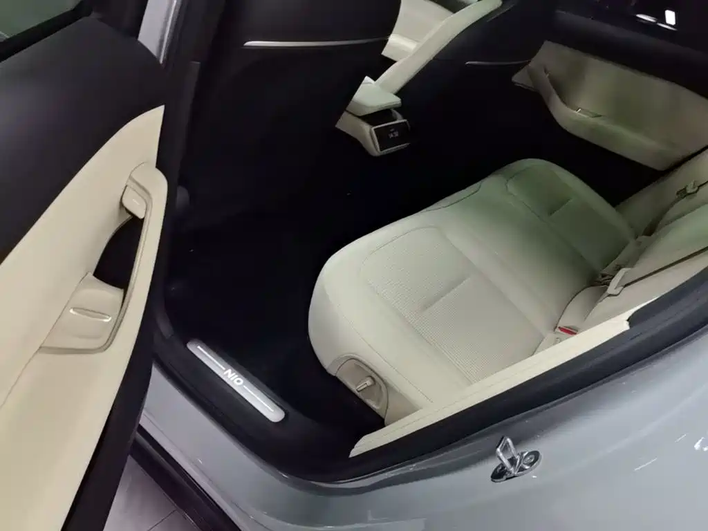 NIO ES6 — миниатюра 17