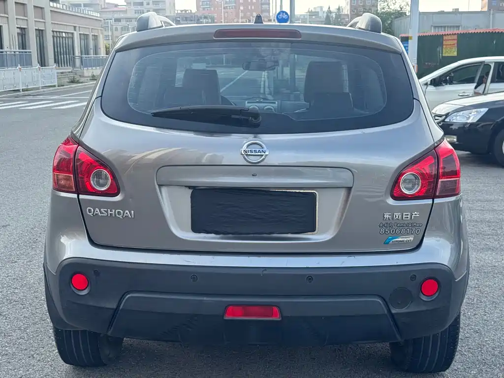 Nissan Qashqai — миниатюра 8
