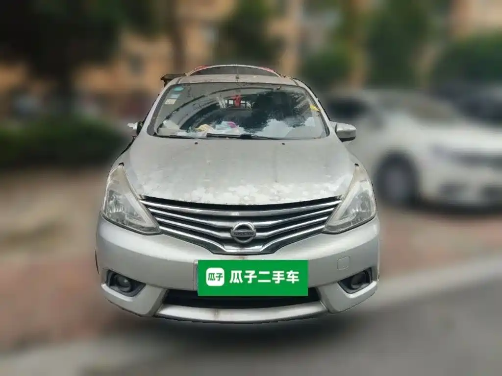 Nissan Livina — миниатюра 23