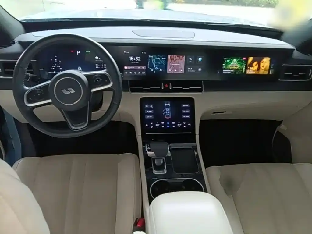 Li Auto Li ONE — миниатюра 10