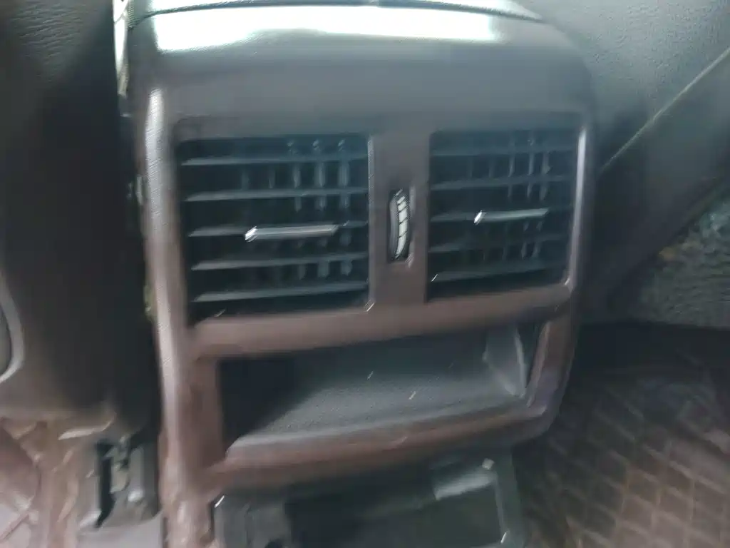 Mercedes-Benz GLS — миниатюра 12