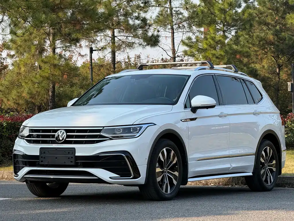 Volkswagen Tiguan L 2022