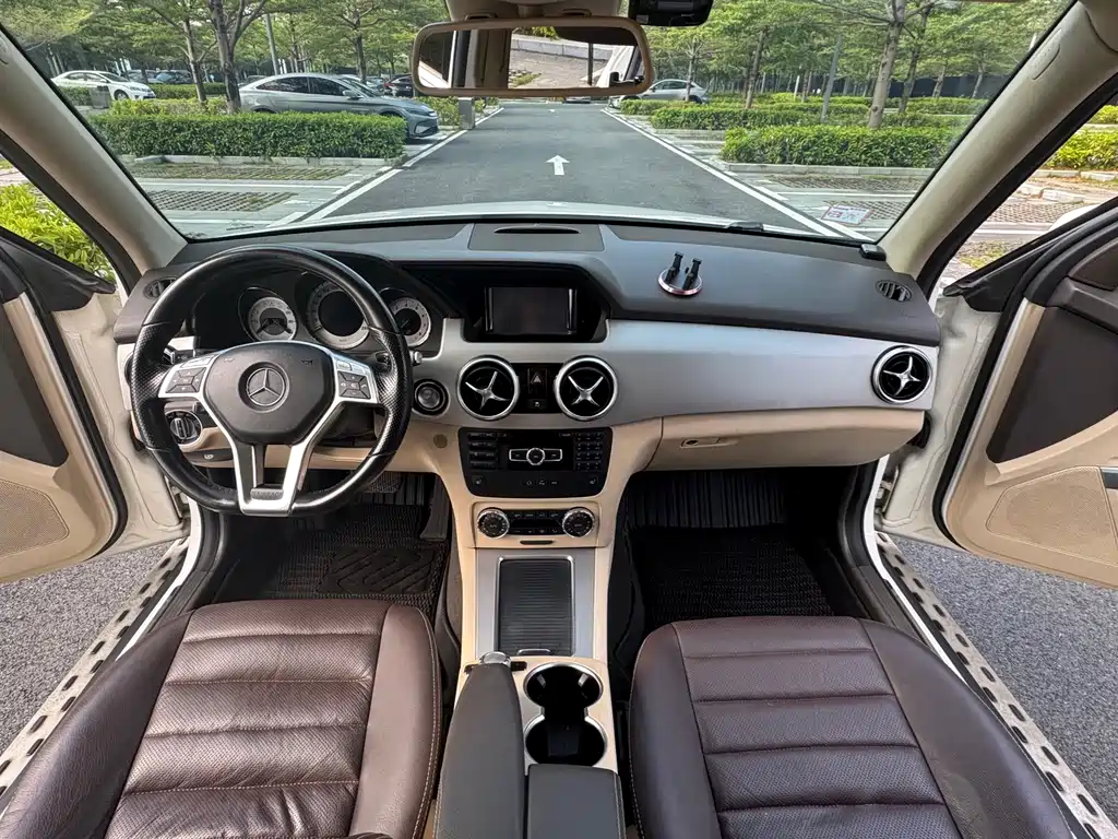Mercedes-Benz GLK-Class — миниатюра 6