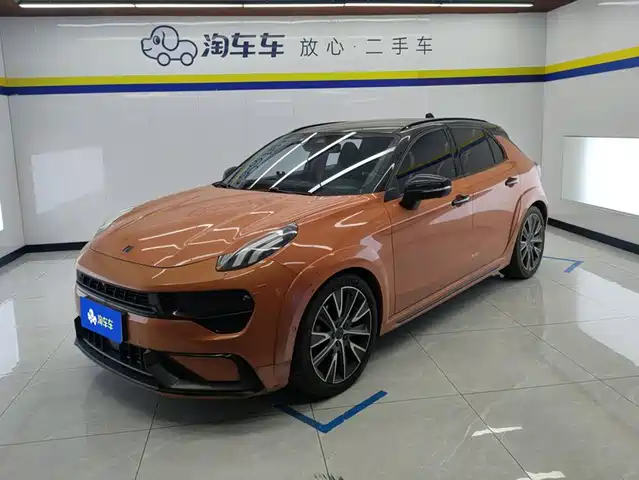 2021 Lynk & Co 02