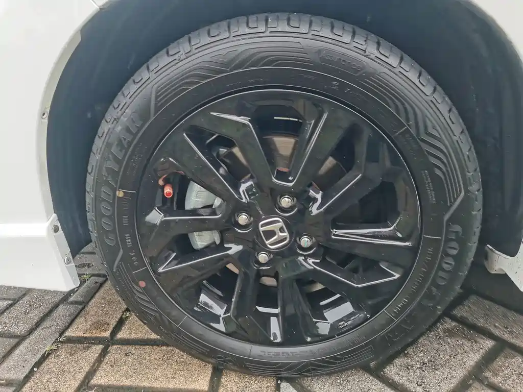 Honda Fit — миниатюра 15