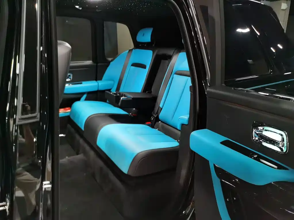 ROLLS-ROYCE CULLINAN