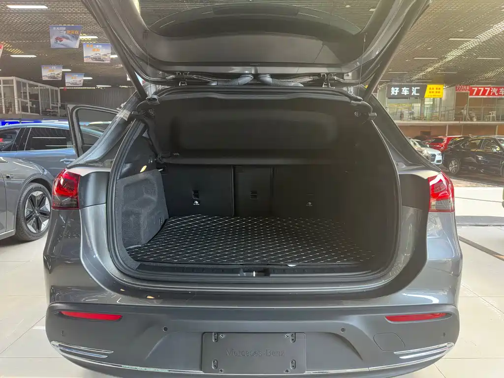 Mercedes-Benz EQA — миниатюра 12