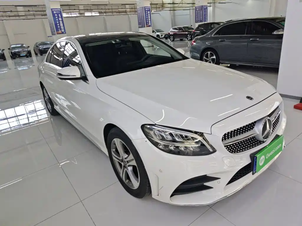 Mercedes-Benz C-Class — миниатюра 4