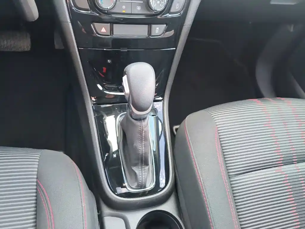 Buick Encore — миниатюра 14