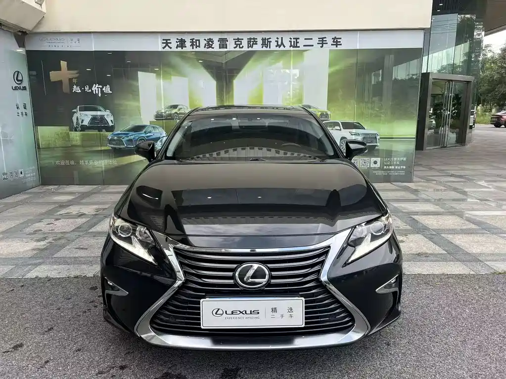 Lexus ES — миниатюра 2