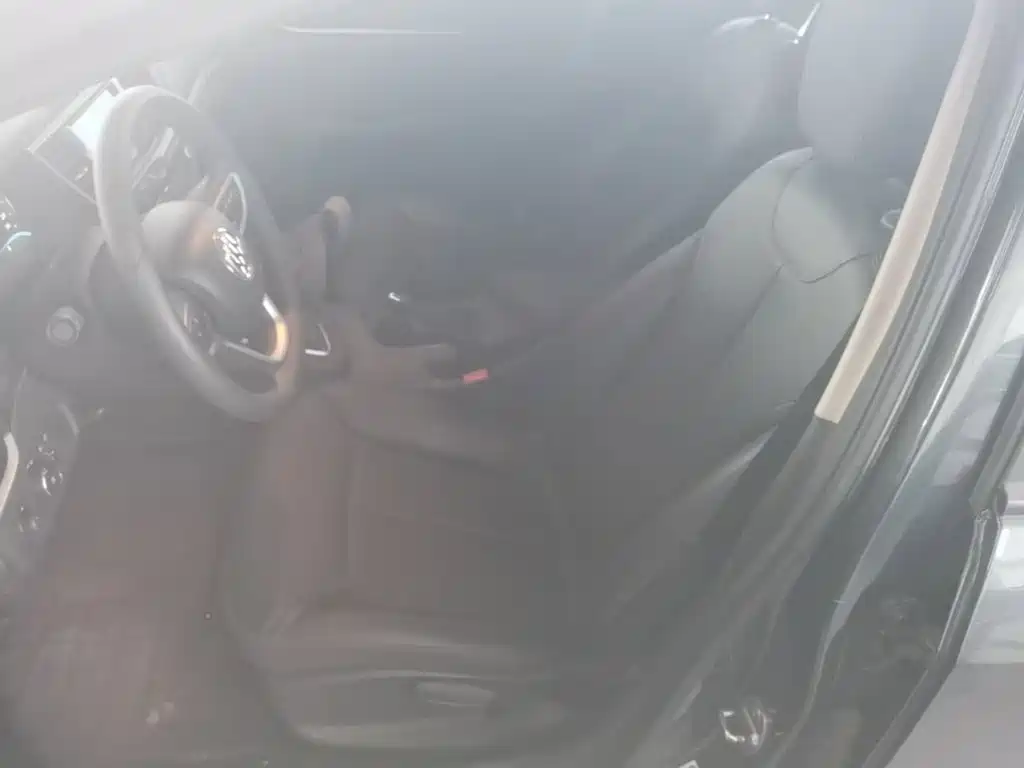 Buick Excelle — миниатюра 15