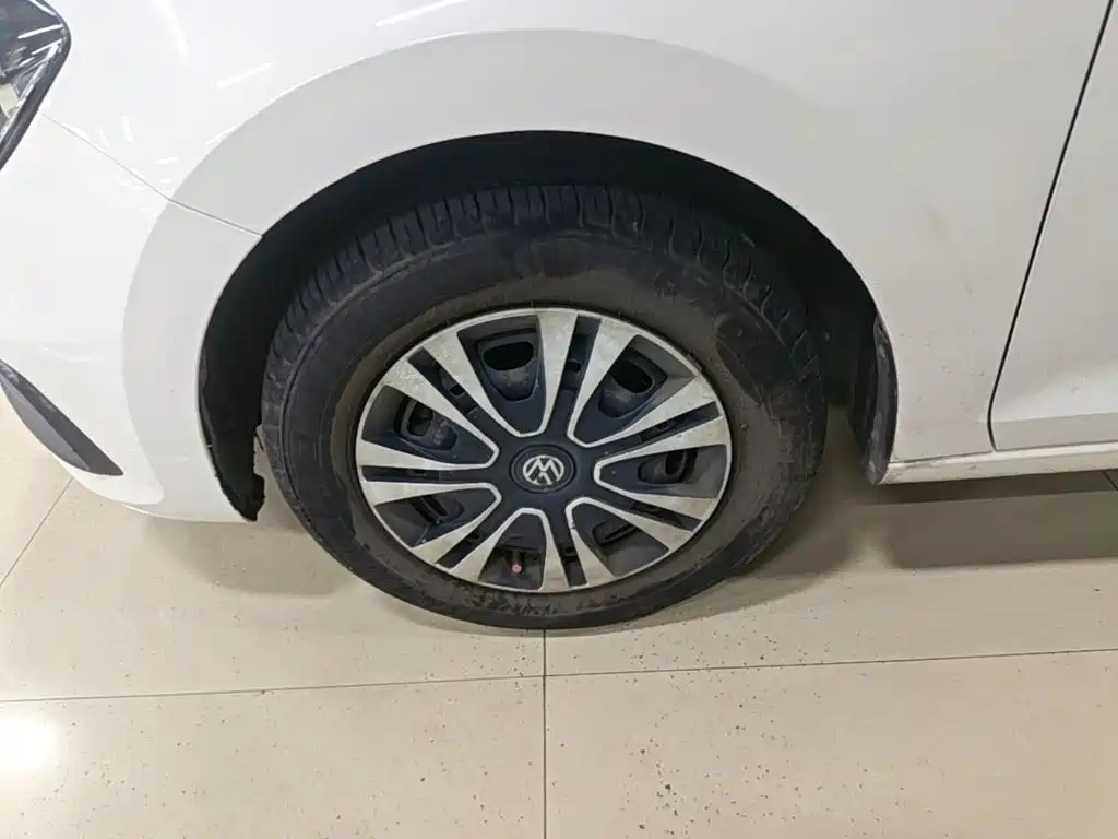 Volkswagen Santana — миниатюра 23