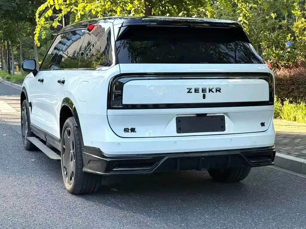 Zeekr 9X — миниатюра 3