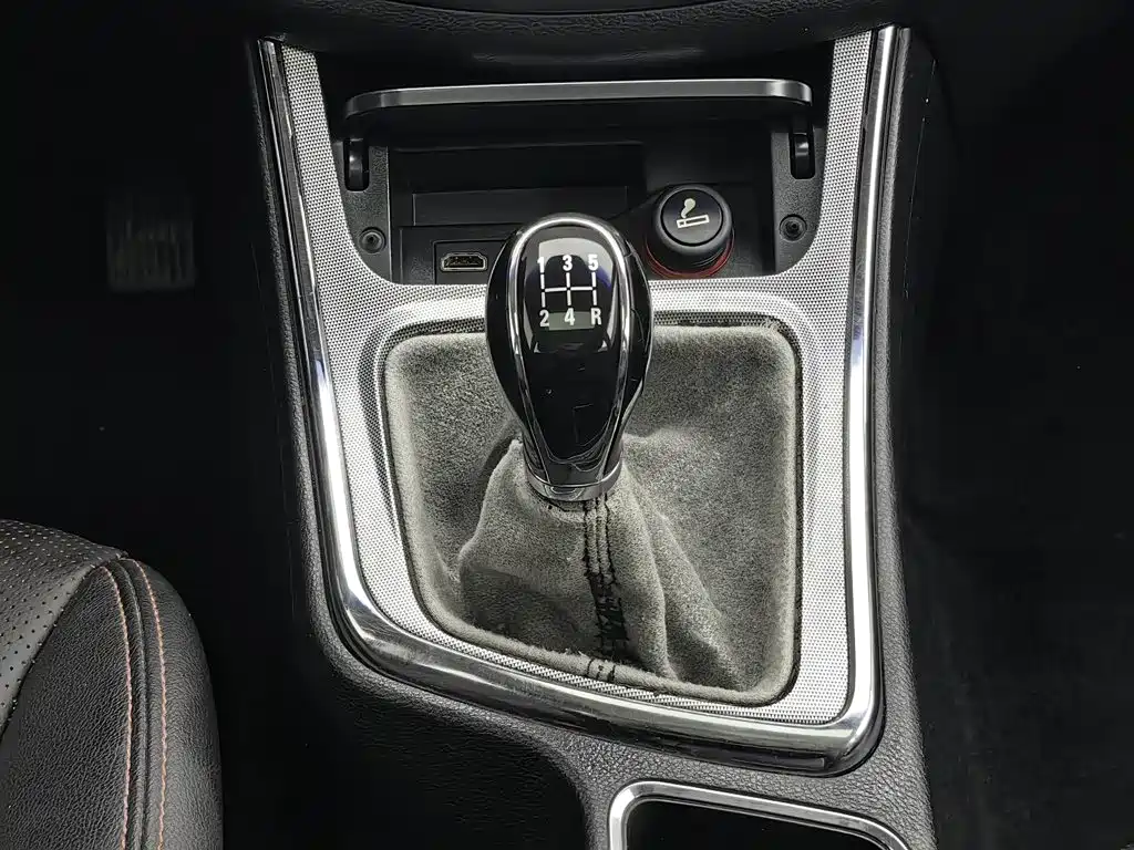 Baojun 560 — миниатюра 13