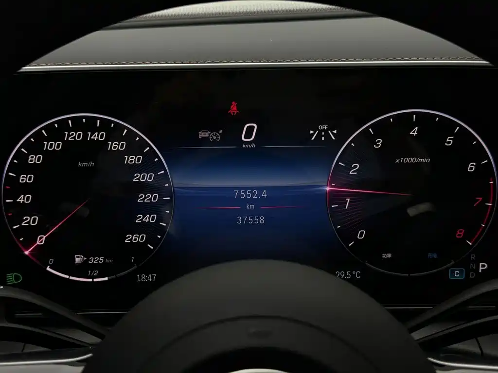 Mercedes-Benz GLC — миниатюра 26