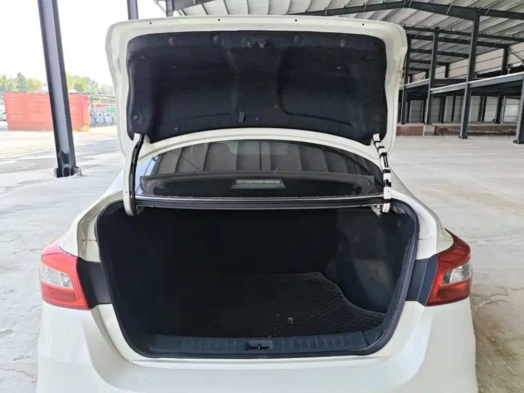 Nissan Sylphy — миниатюра 15