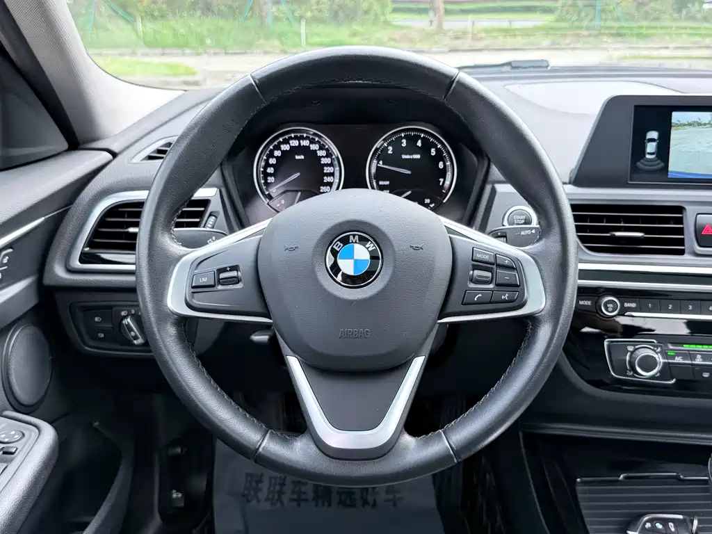 BMW 1 Series — миниатюра 23