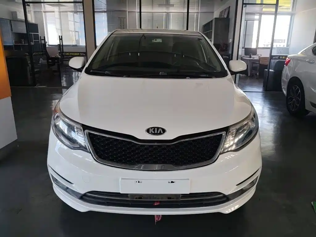 Kia K2 — миниатюра 3