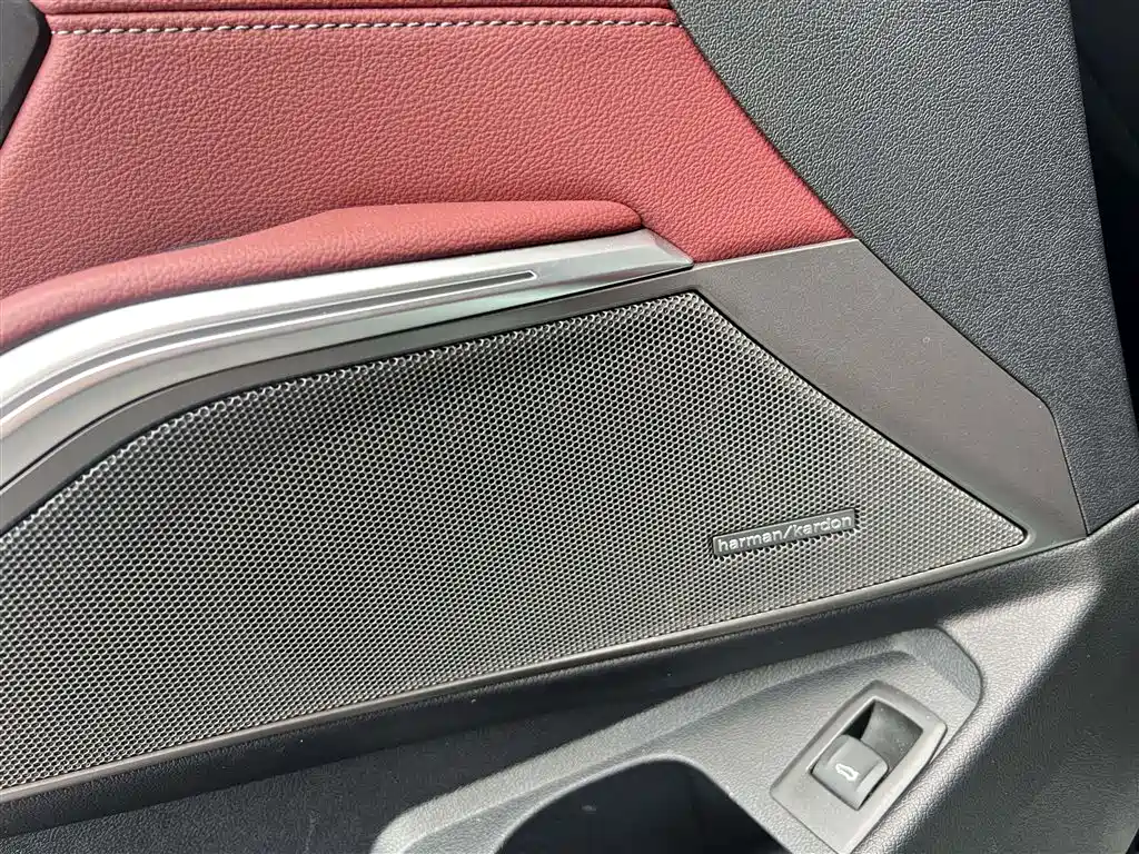 BMW 3 Series — миниатюра 6