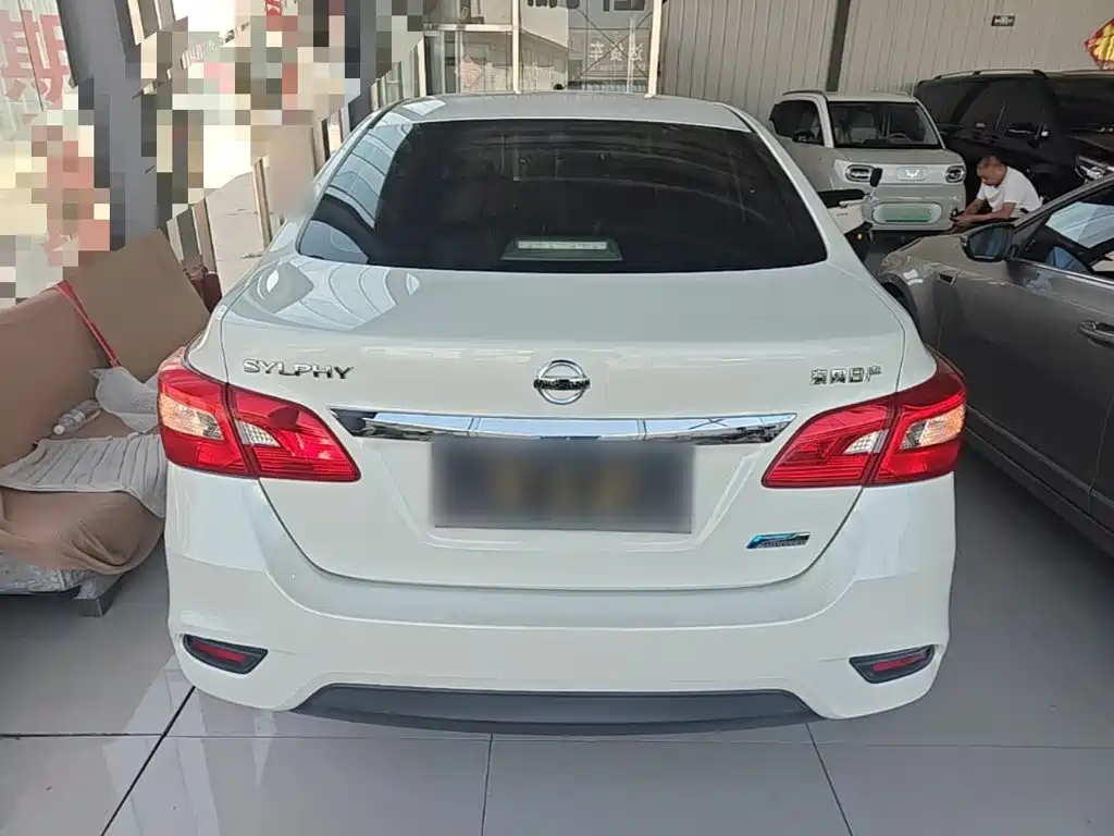 Nissan Sylphy — миниатюра 6