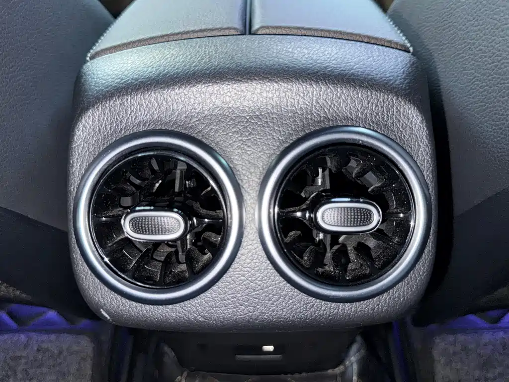 Mercedes-Benz A-Class — миниатюра 14