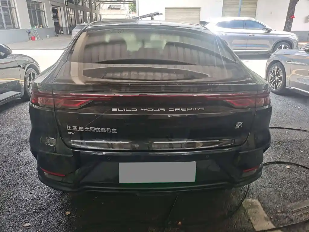 BYD Han — миниатюра 9
