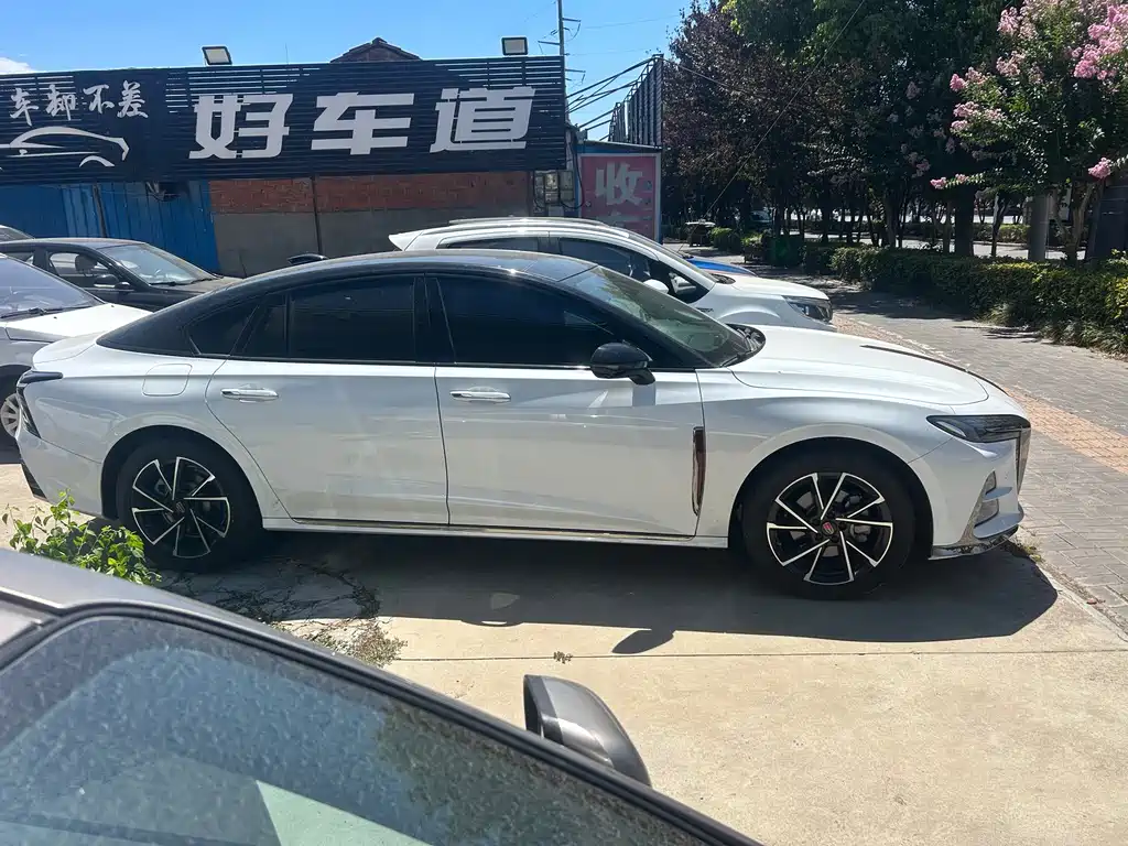 Hongqi Hongqi H6 — миниатюра 9