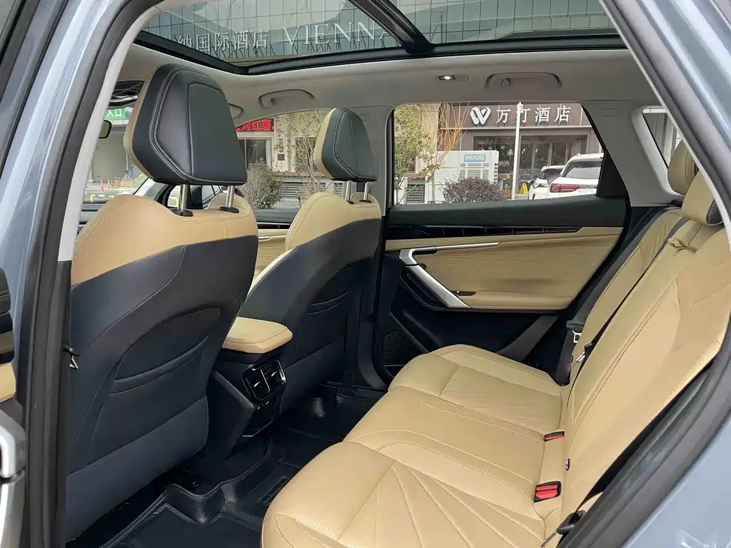 GEELY AUTOMOBILE BOYUE L