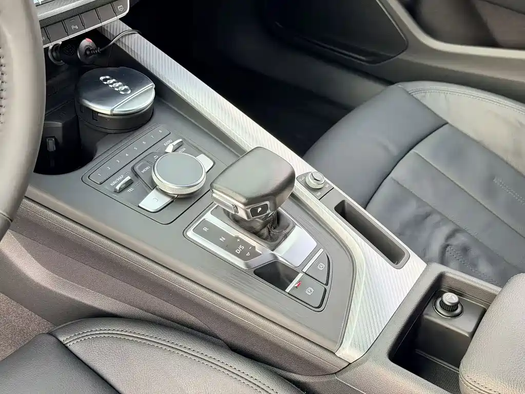 Audi A4L — миниатюра 13