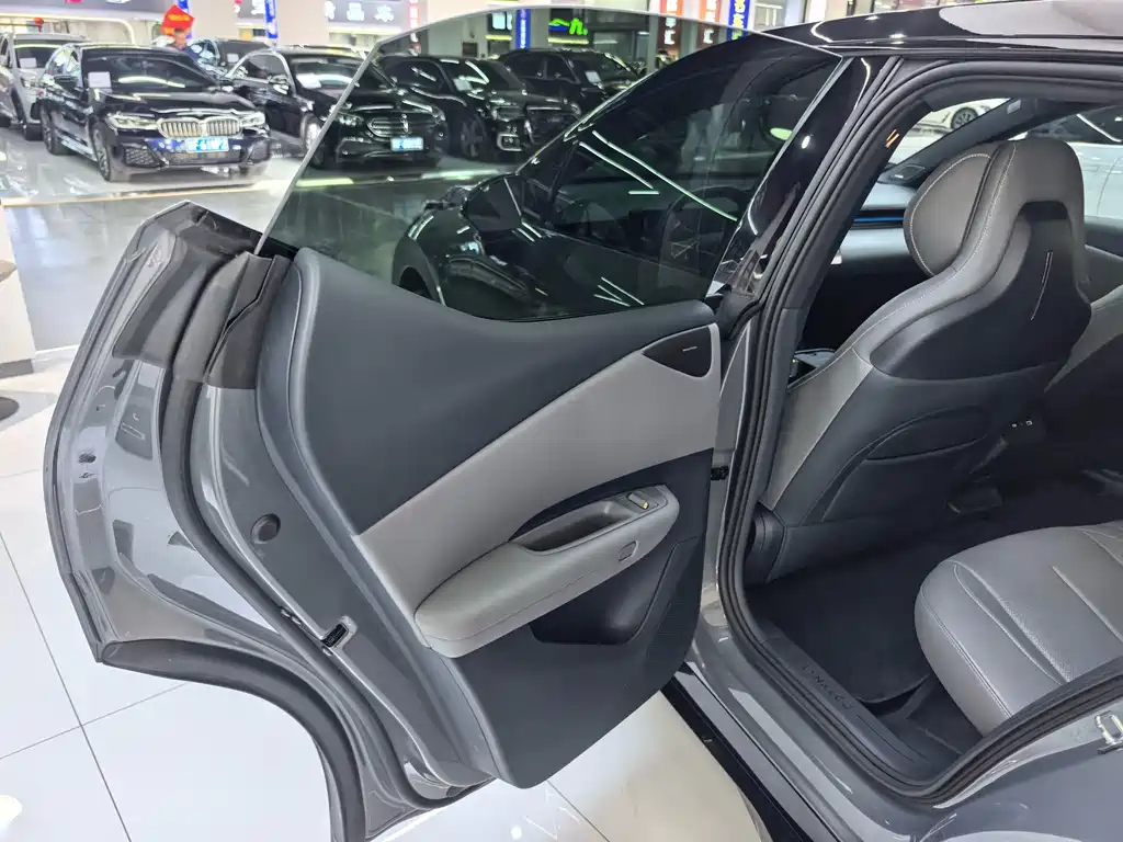 Lynk & Co Z20 — миниатюра 10