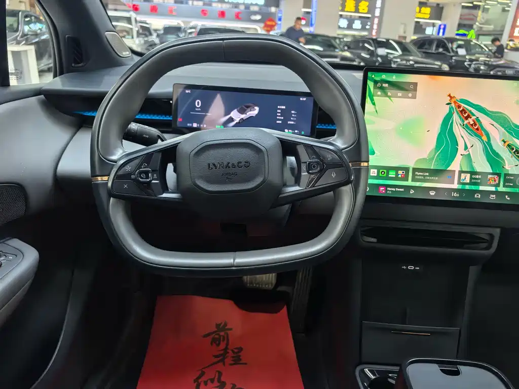 Lynk & Co Z20 — миниатюра 12