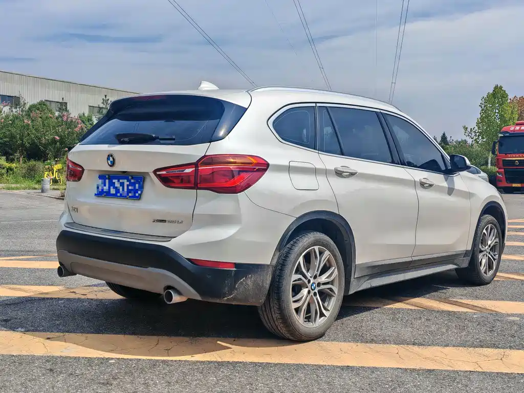 BMW X1 — миниатюра 8