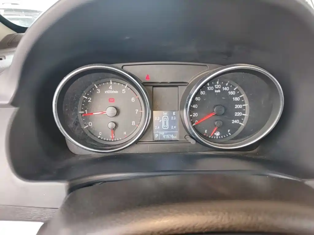 Haval M6 — миниатюра 12
