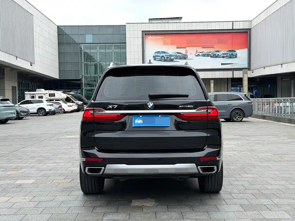 BMW X7 — миниатюра 19