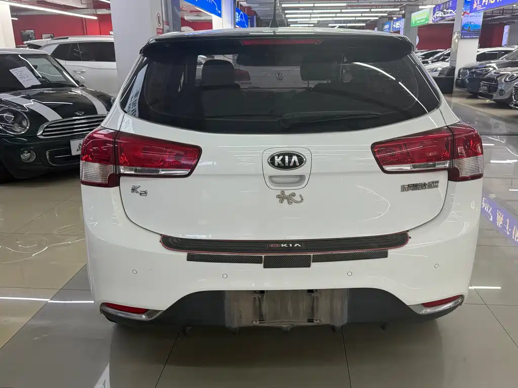 Kia K2 Hatchback 1.4L AT GLS Cool Edition, фото 5