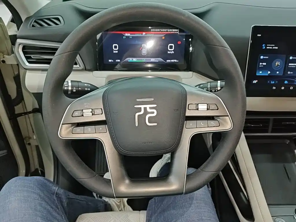BYD Yuan UP — миниатюра 11