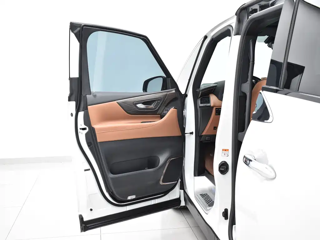 Toyota Vellfire — миниатюра 19