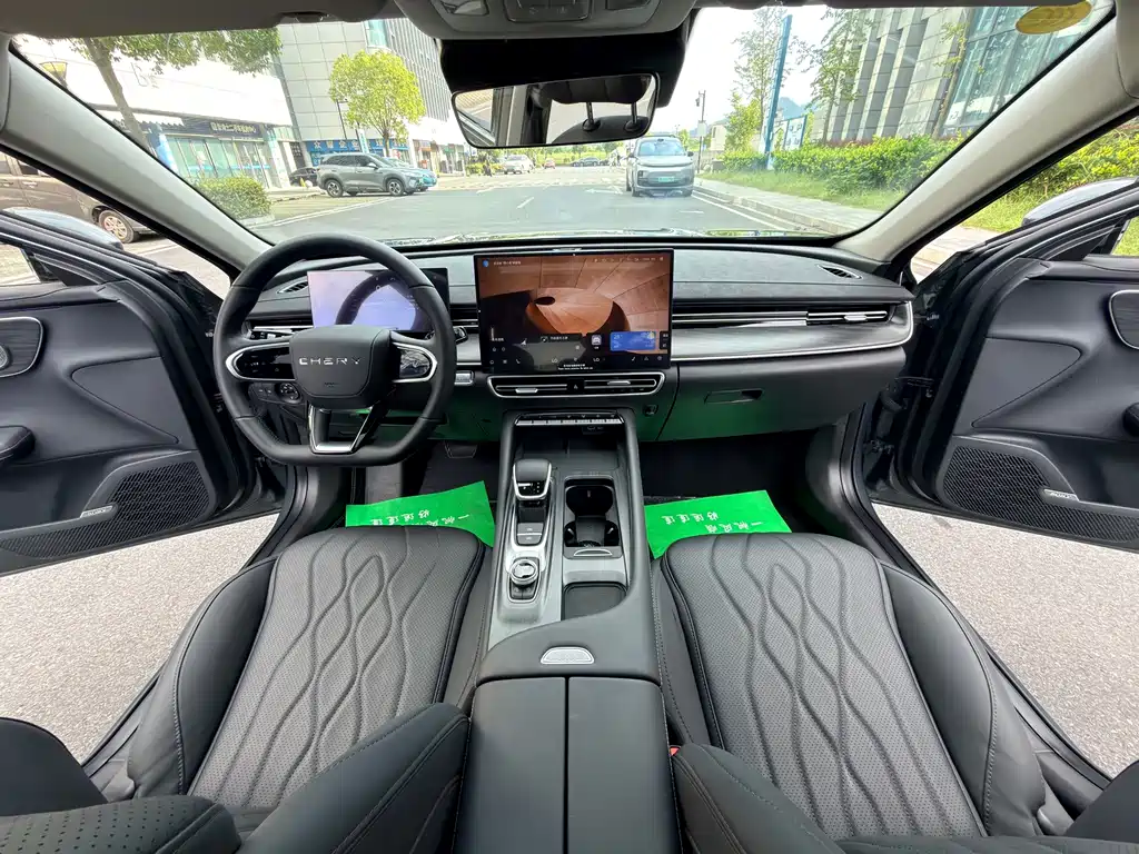 Chery Arrizo 8 PRO — миниатюра 12
