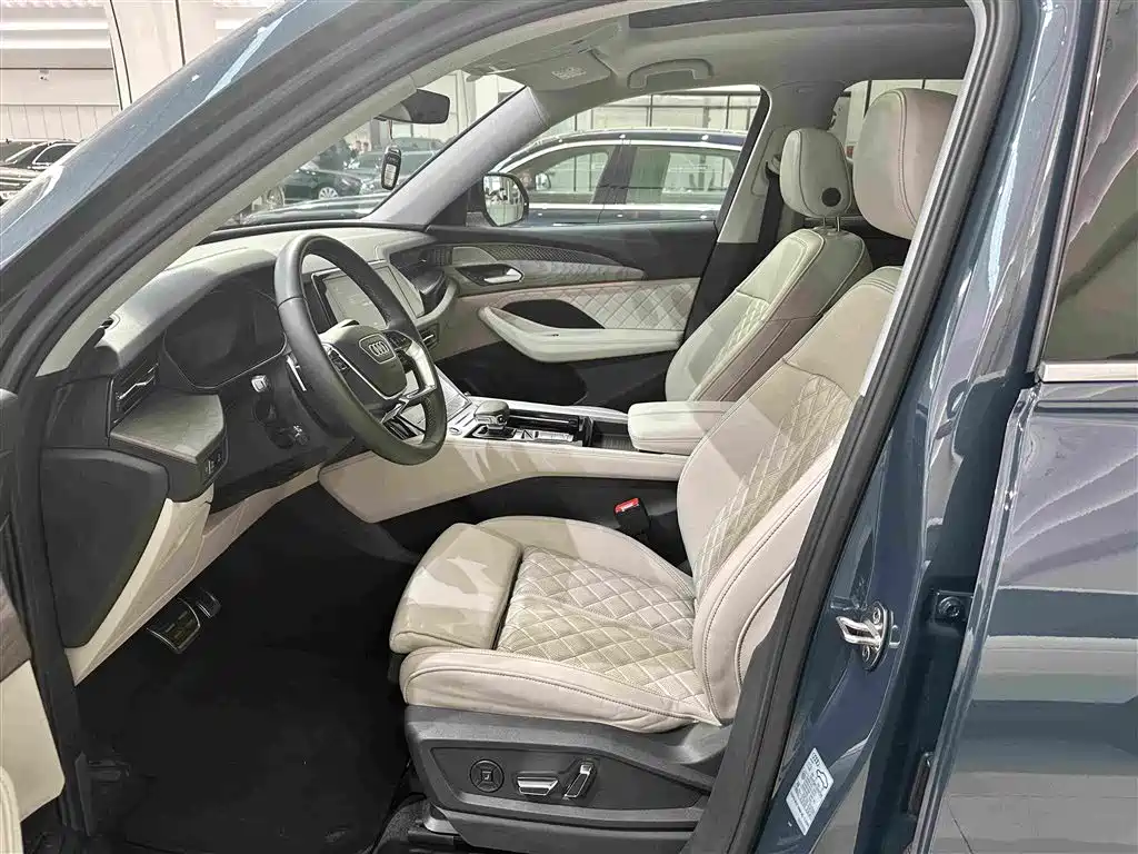 Audi Q6 — миниатюра 12