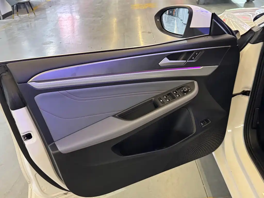 Volkswagen Lamando — миниатюра 13
